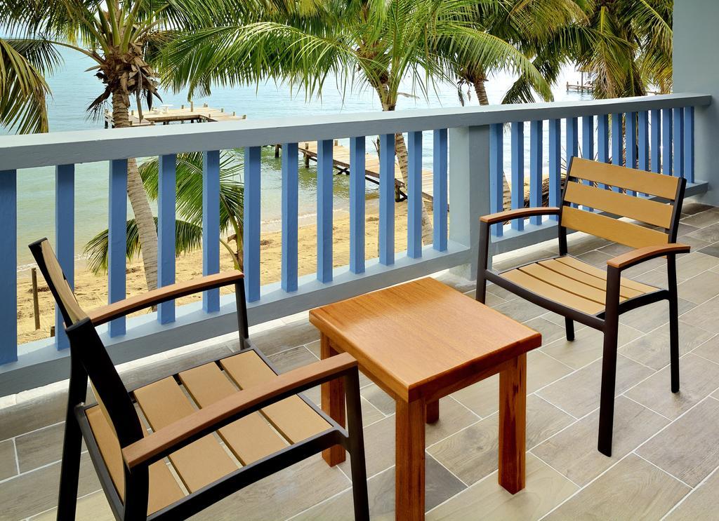 Parrot Cove Lodge Hopkins Exterior photo